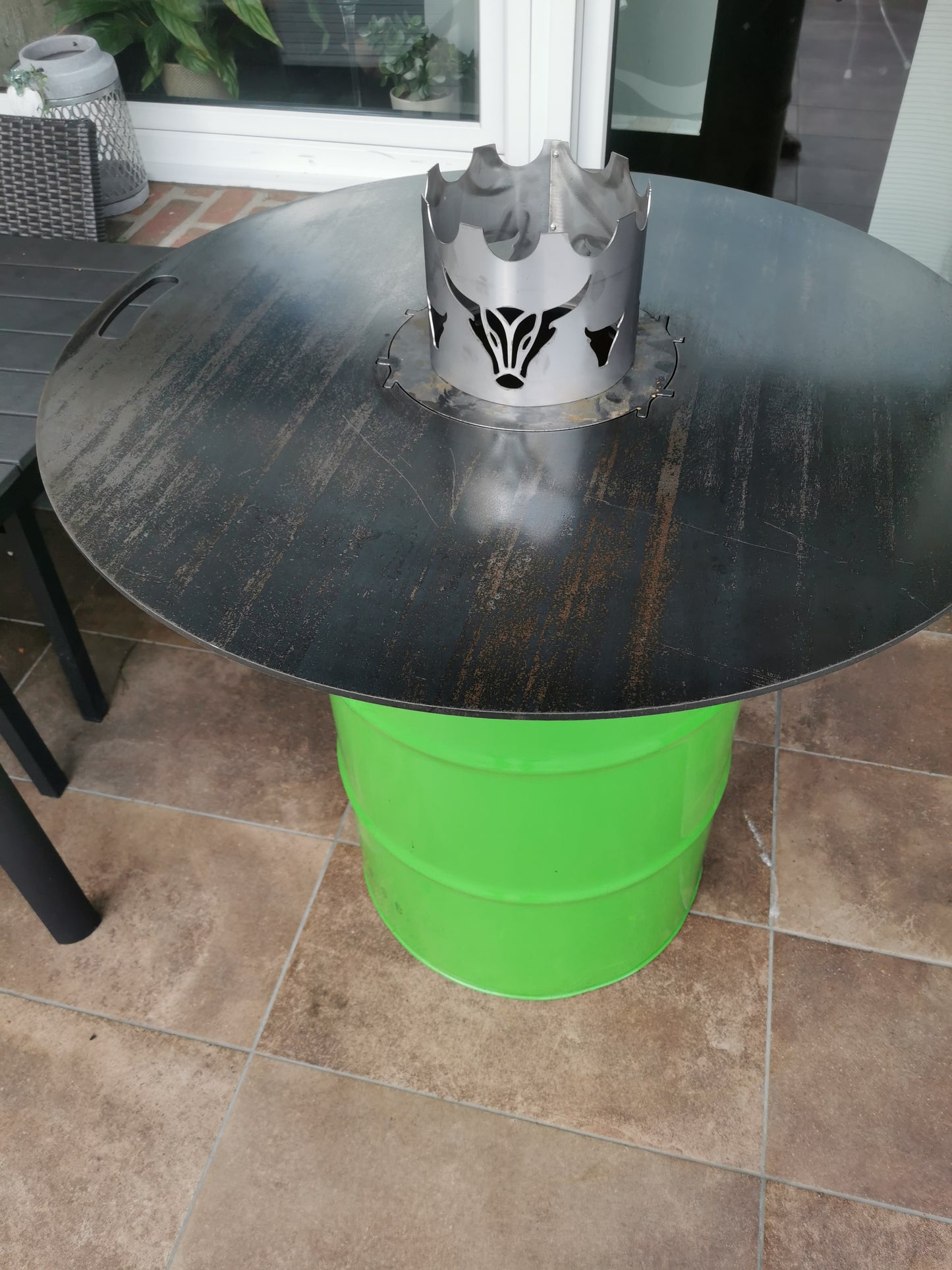 Komplett Set Fass (Originallack) mit 1000er Plancha / Grillplatte